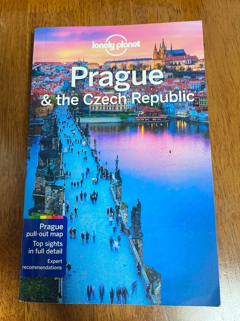 書本　Prague,　lonely　旅遊書-　文具,　書本及雜誌-　興趣及遊戲,　planet　Carousell