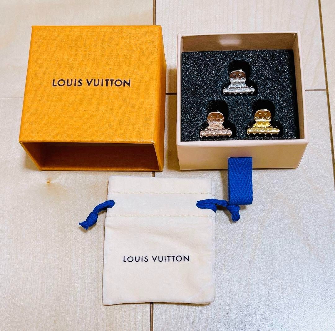 Louis Vuitton MONOGRAM Nanogram Hair Set (M68940, M68940)