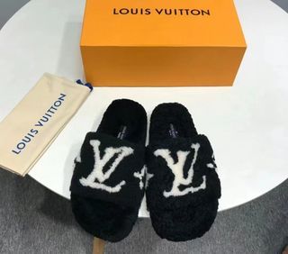 Pin by nakeila breanna on Louis vuitton slippers