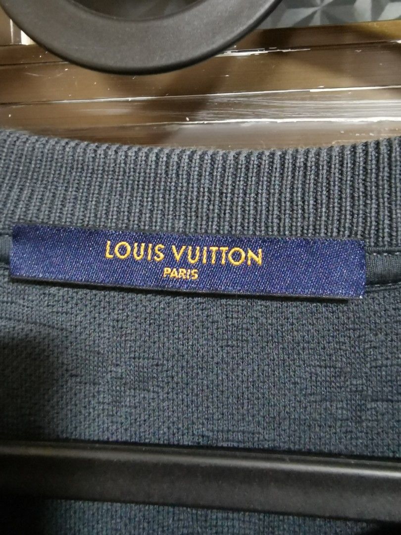 Louis Vuitton® 3d Pocket Monogram Cotton T-shirt Blue. Size Xs in 2023
