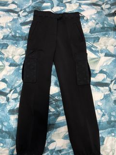 Louis Vuitton® LV X Yk Painted Dots Pajama Pants Black. Size 42 in 2023