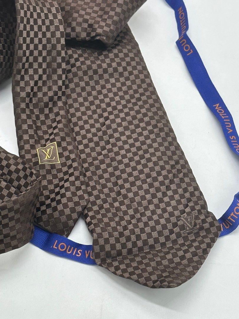 Louis Vuitton Necktie (Category: Luxury Accessories) located in Manila. Submitted by davidspreowned (Listing ID 1259496339, Image 3). Description: Louis Vuitton Necktie in very good condition ( dry cleaned) 📍Inclusions Paperbag ribbon.