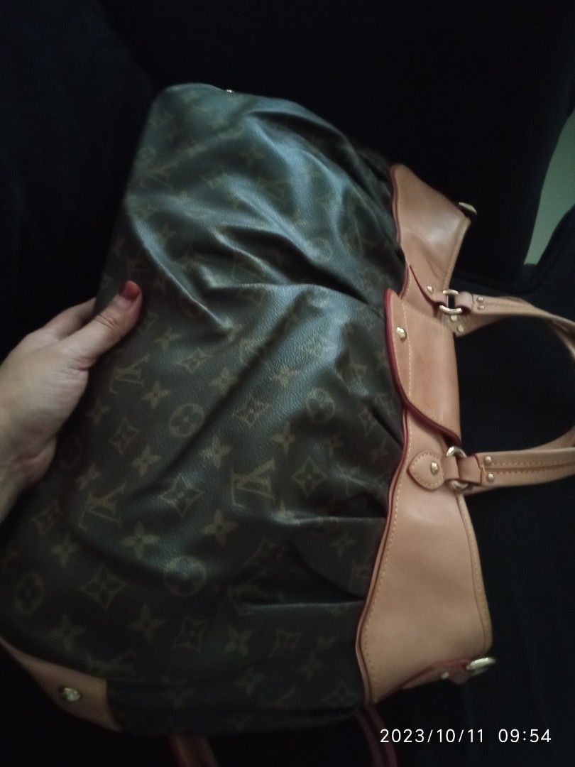 Louis Vuitton Monogram Galaxy Alpha Messenger, Fesyen Wanita, Tas & Dompet  di Carousell