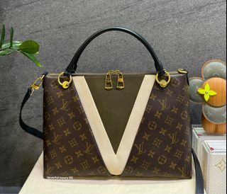 Flower hobo leather handbag Louis Vuitton Brown in Leather - 31346898