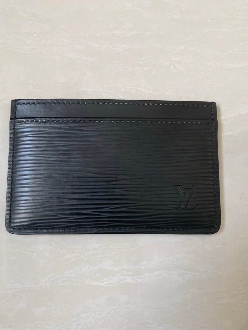 Louis vuitton LV cardholder, Men's Fashion, Watches & Accessories, Wallets  & Card Holders on Carousell