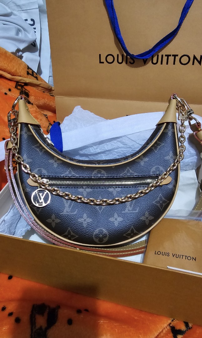 Louis Vuitton Rare Monogram Loop Chain Hobo Crossbody Croissant