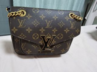 Shop Louis Vuitton 2023 SS Louis Vuitton PALM SPRINGS MINI by Bellaris