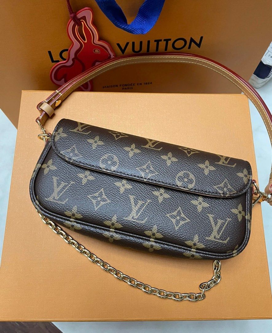 Louis Vuitton Monogram Canvas Wallet on Chain Ivy M81911 in 2023