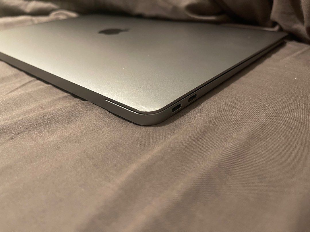 MacBook Air M1 2020 256GB, 電腦＆科技, 手提電腦- Carousell