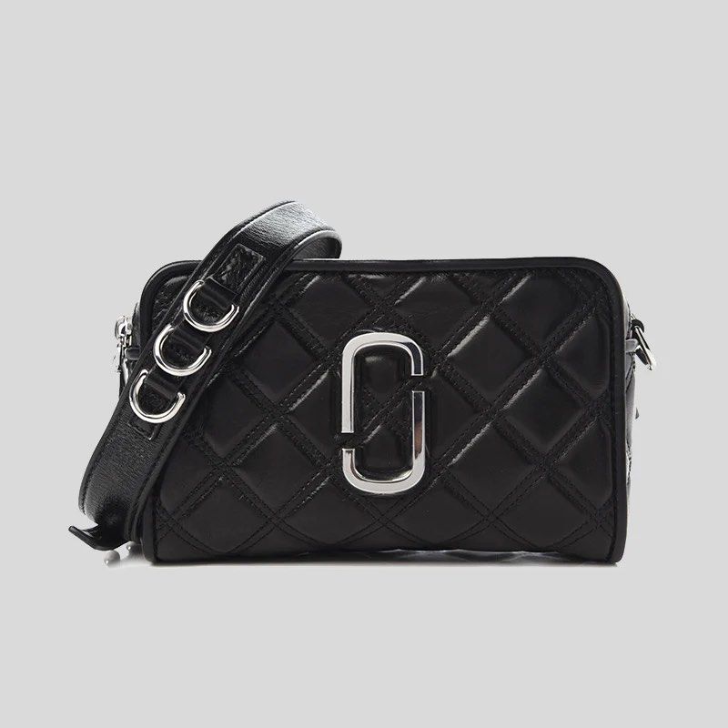 Authentic Marc Jacobs Softshot 21 Quilted in Black, Luxury, Bags & Wallets  on Carousell