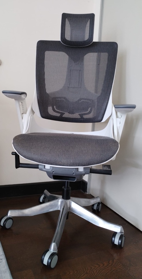 Merryfair wau ergonomic deals office chair review
