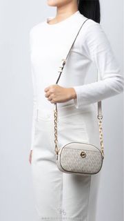 (Kategori: ) berada di . Dikirim oleh finsstuff (ID iklan 1259444142, Gambar 1). Deskripsi: .