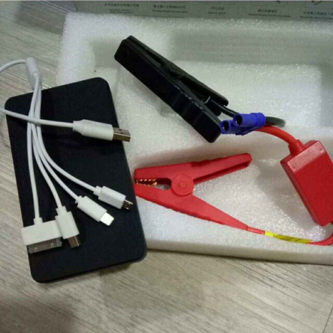 Multi-Function Portable Jump Starter (Category: Tools & Equipment) located in Singapore. Submitted by donatelllo88 (Listing ID 1259520415, Image 3). Description: Brand New In Box - Smallest and lightest portable power bank - High Capacity and high power battery - Fast charging, low self-discharge - Support 12V vehicle jump start - Support for various cell phone,PSP, MP4, PDA,notebook and so on - Support 3 kind lighting modes - Multiple safety pro