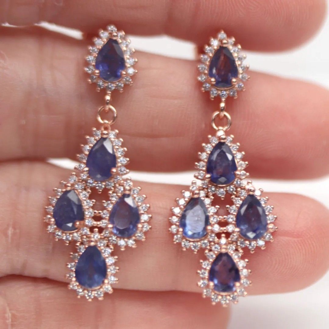 Dangle earrings outlet