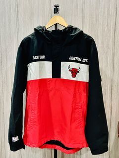 Ultra Game NBA Chicago Bulls East Red Satin Jacket - Maker of Jacket