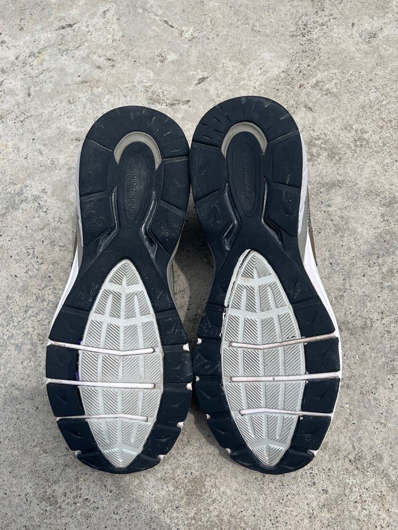 New Balance 990V5 - US 9.5 (Category: Sneakers) located in Lingayen. Submitted by stamp.ede (Listing ID 1259523838, Image 2). Description: .