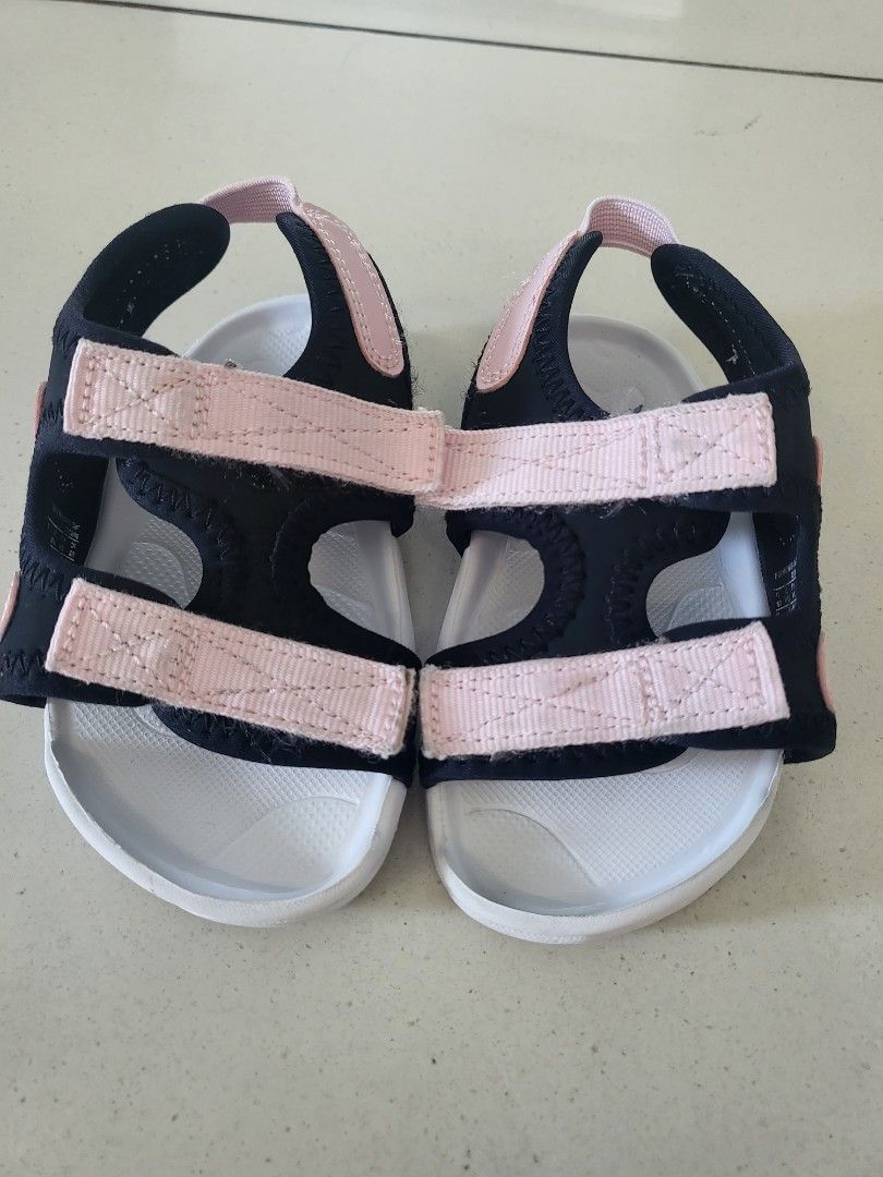 Nike baby hot sale girl sandals