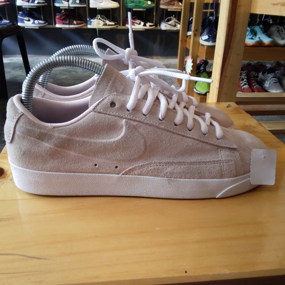 womens nike blazers footlocker