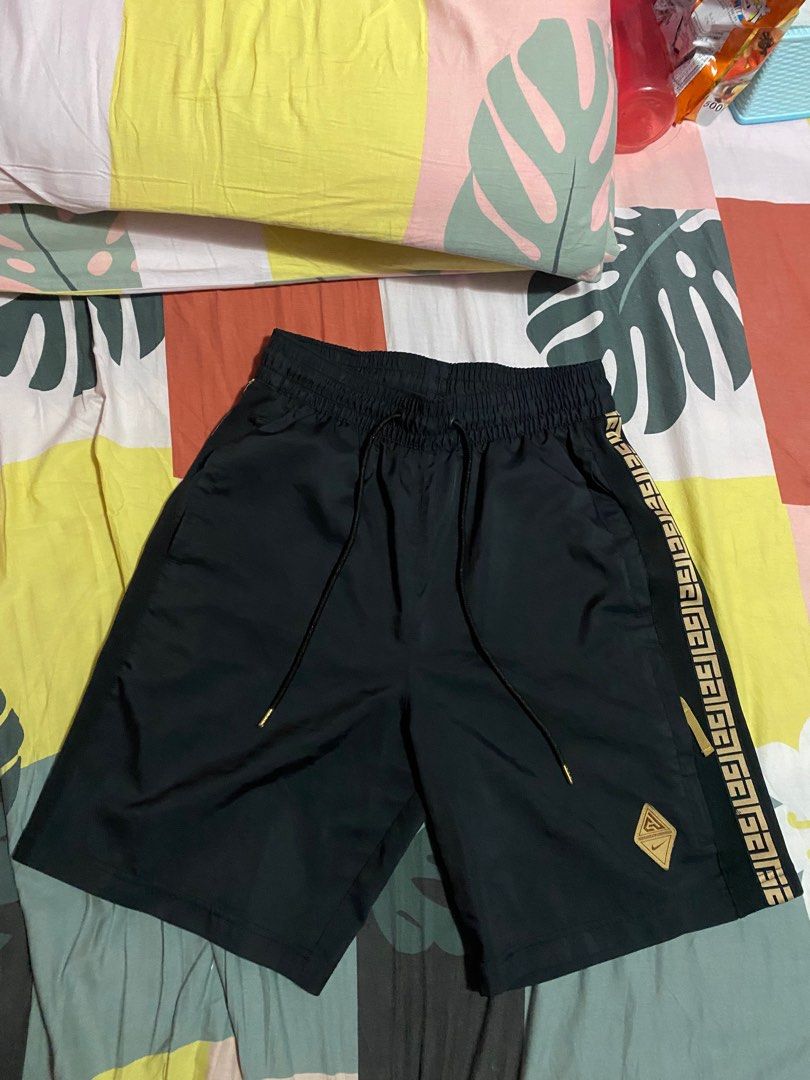 Giannis freak shorts clearance
