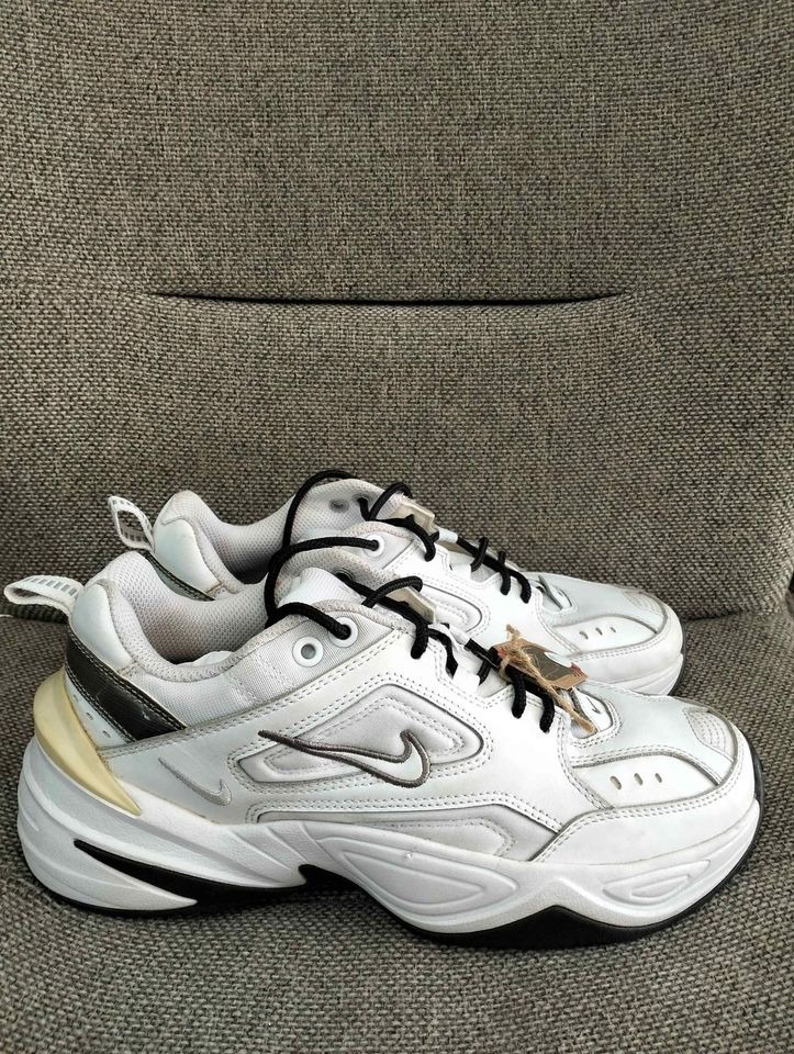 nike m2 tekno white