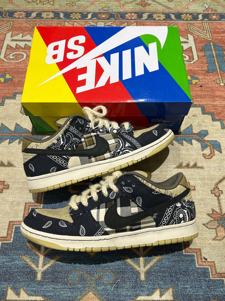 NIKE SB TRAVIS SCOTT, Men's Fashion, Footwear, Sneakers on Carousell
