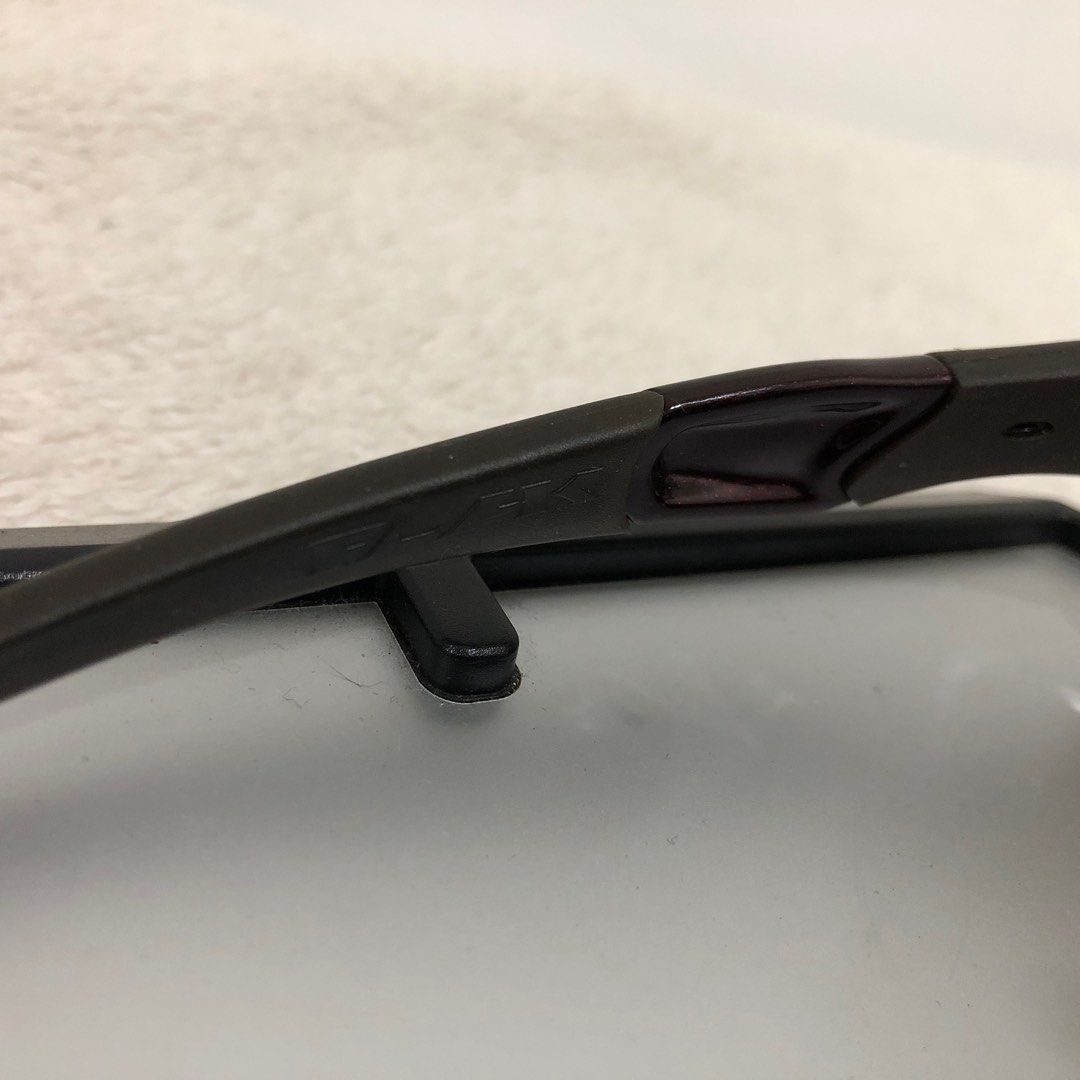 Oakley Flak Jacket XL, Men's Fashion, Watches & Accessories, Sunglasses