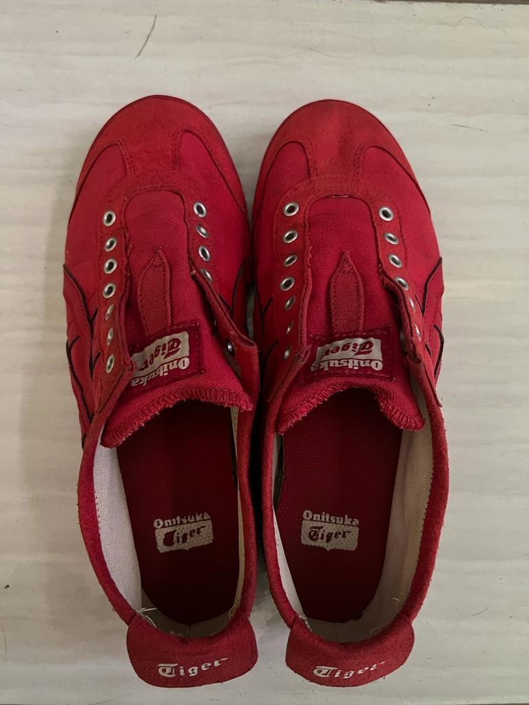 Onitsuka Tanpa Tali Onitsuka Tiger Mexico66 Slip On Red Black Size