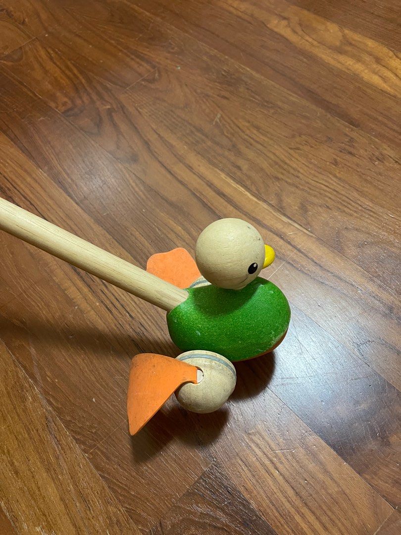 Plan Toys pushing duck, Hobbies & Toys, Toys & Games on Carousell