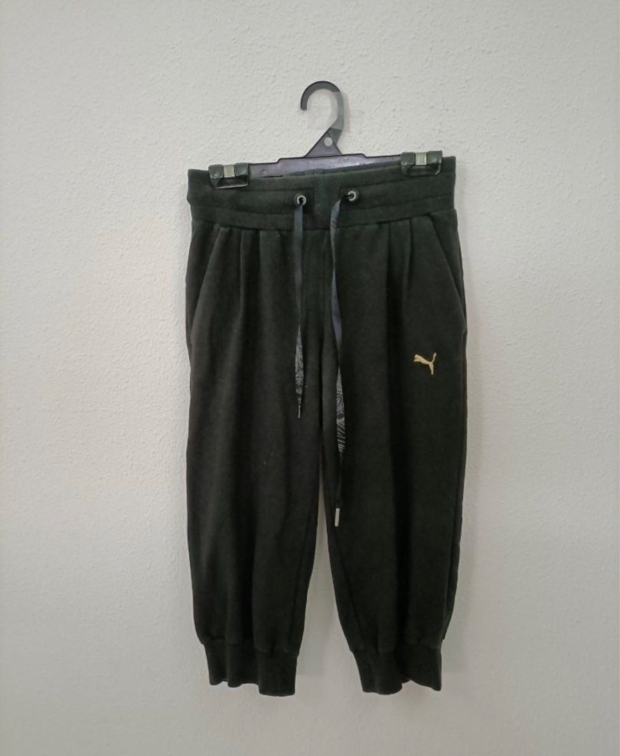Puma sweatpants Women s Fashion Activewear on Carousell