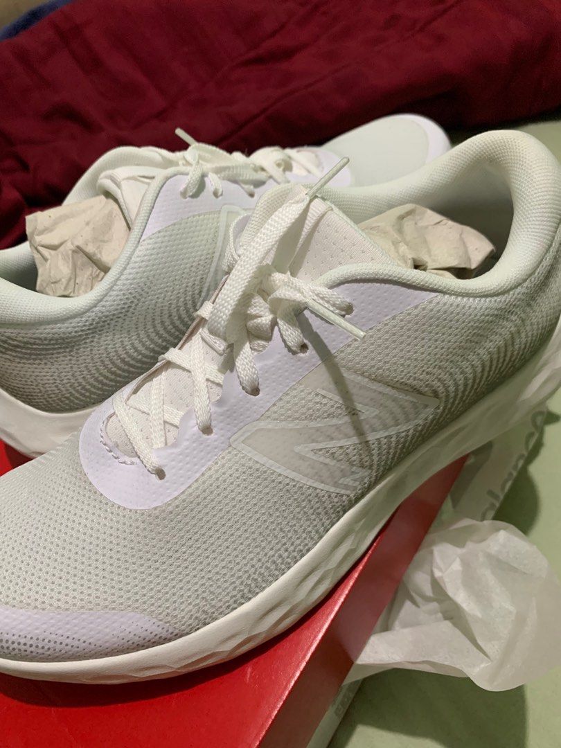 Merk new balance store