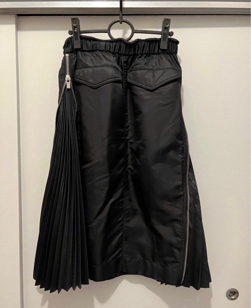 Sacai Nylon Twill Skirt, 女裝, 褲＆半截裙, 裙- Carousell