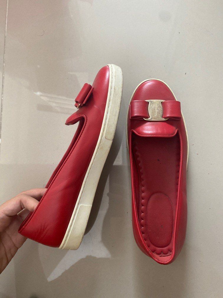 Ferragamo novello store slip on