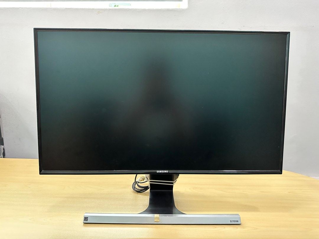 Samsung 27 inch monitor, Computers & Tech, Parts & Accessories, Monitor ...