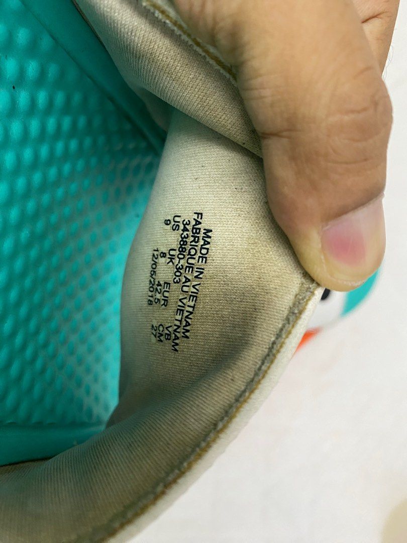 selipar nike original