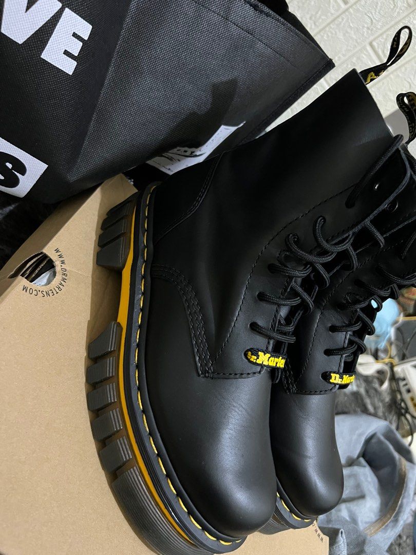 Ukuran sepatu sale dr martens