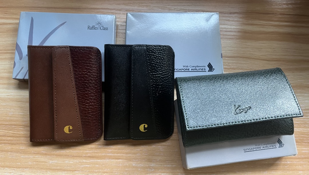 Singapore Airlines Kenzo Carven cobranded leather key and card holder