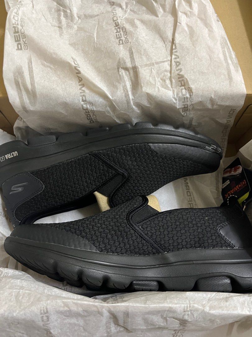 Skechers go best sale walk black mens