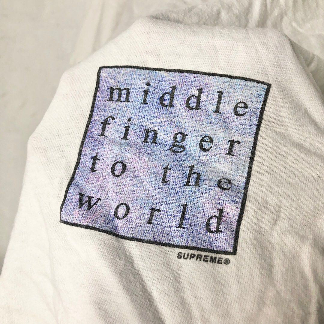 Middle finger to the world deals supreme