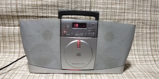 TF-1032CD Portable Radio CD Player