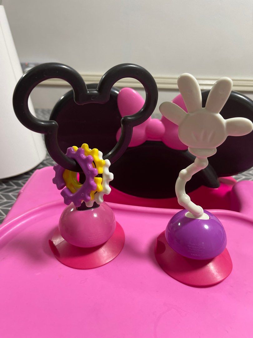 Mickey mouse helping deals hands feeding