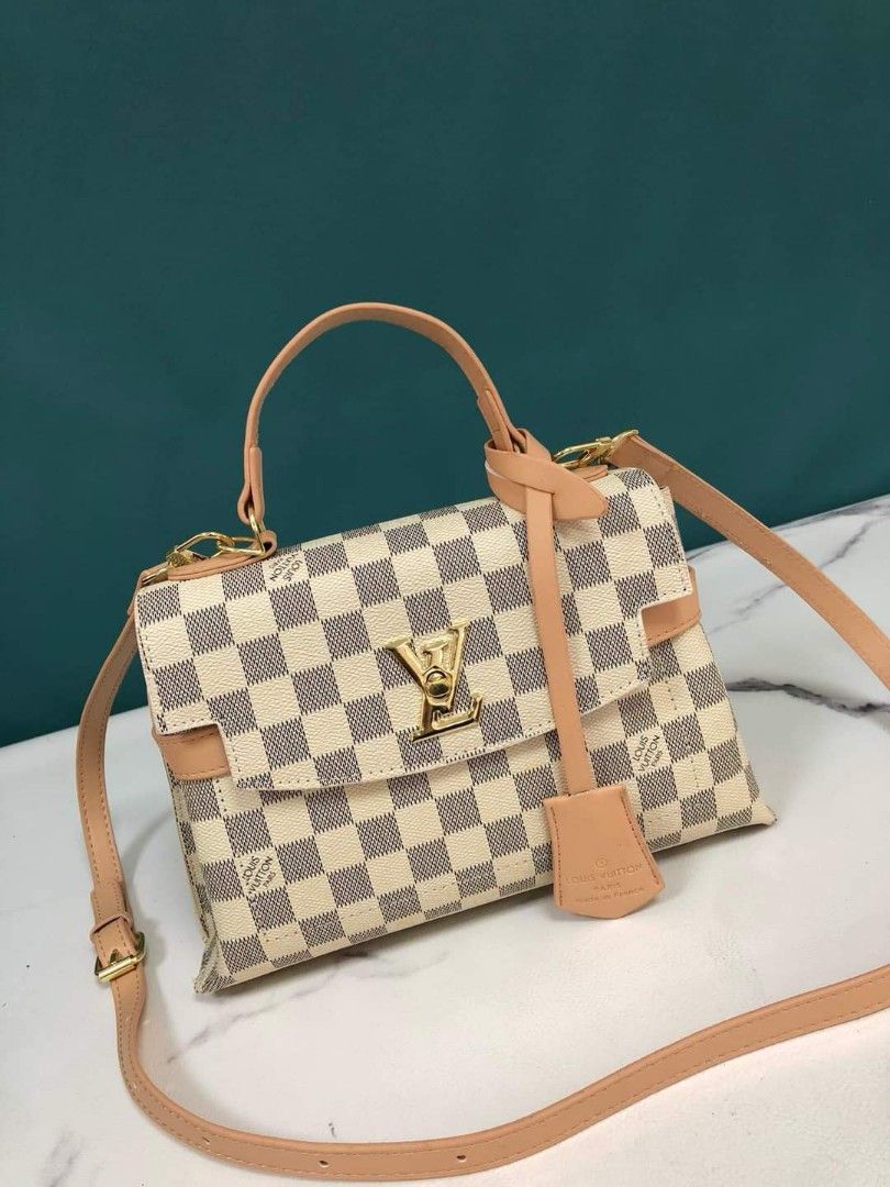 Louis Vuitton LockMe Ever BB Noir, Women's Fashion, Bags & Wallets,  Cross-body Bags on Carousell