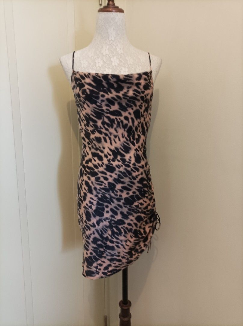 Leopard print on sale slip dress topshop