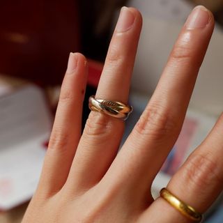 Cartier trinity on sale ring second hand