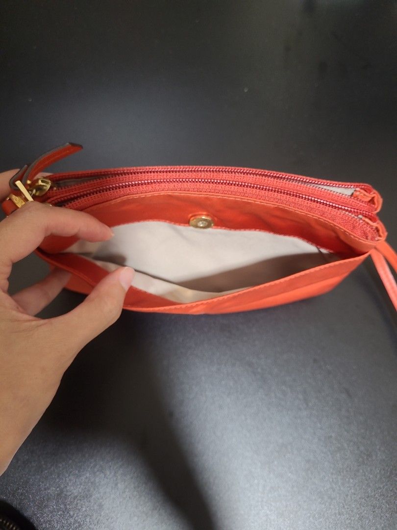 Tumi wristlet hotsell