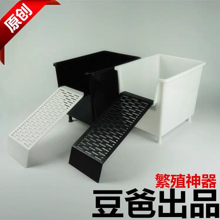 Turtle Basking/Nesting Platform (Category: Homes & Other Pet Accessories) located in Singapore. Submitted by bctan1981 (Listing ID 1259574336, Image 1). Description: very nice for breeding/keeping small breed turtles. Adjustable height. $25 per set. Please indicate with/without mesh self collection 530681.