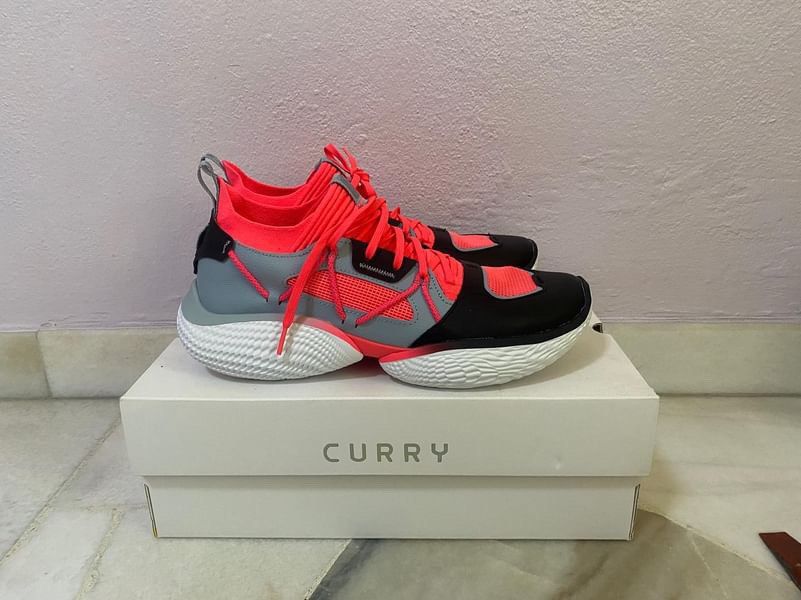 Curry Cozy Flow Shoes - Under Armour