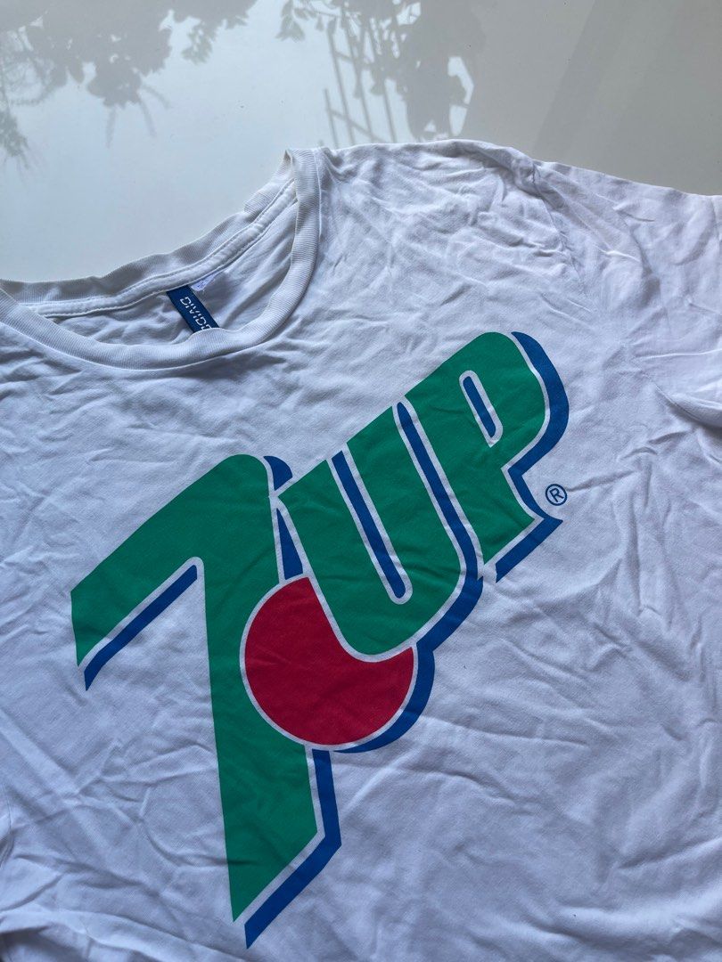 H&m 7up shop t shirt