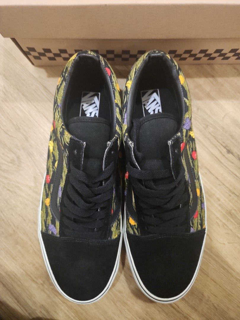 vans x large