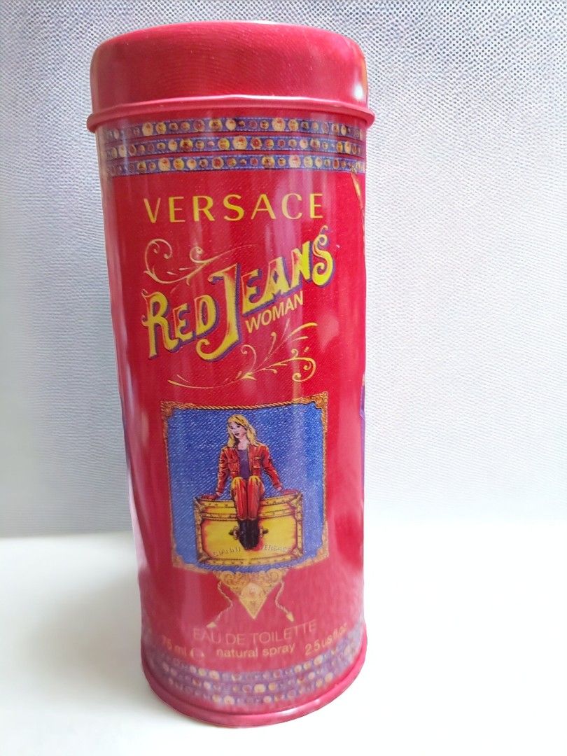 Parfum red jeans new arrivals