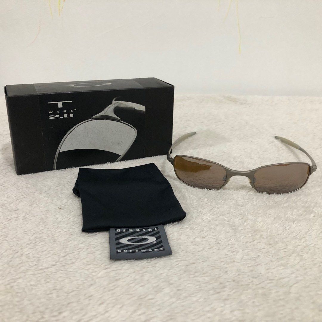 Vintage Oakley T.Wire 2.0 sunglass
